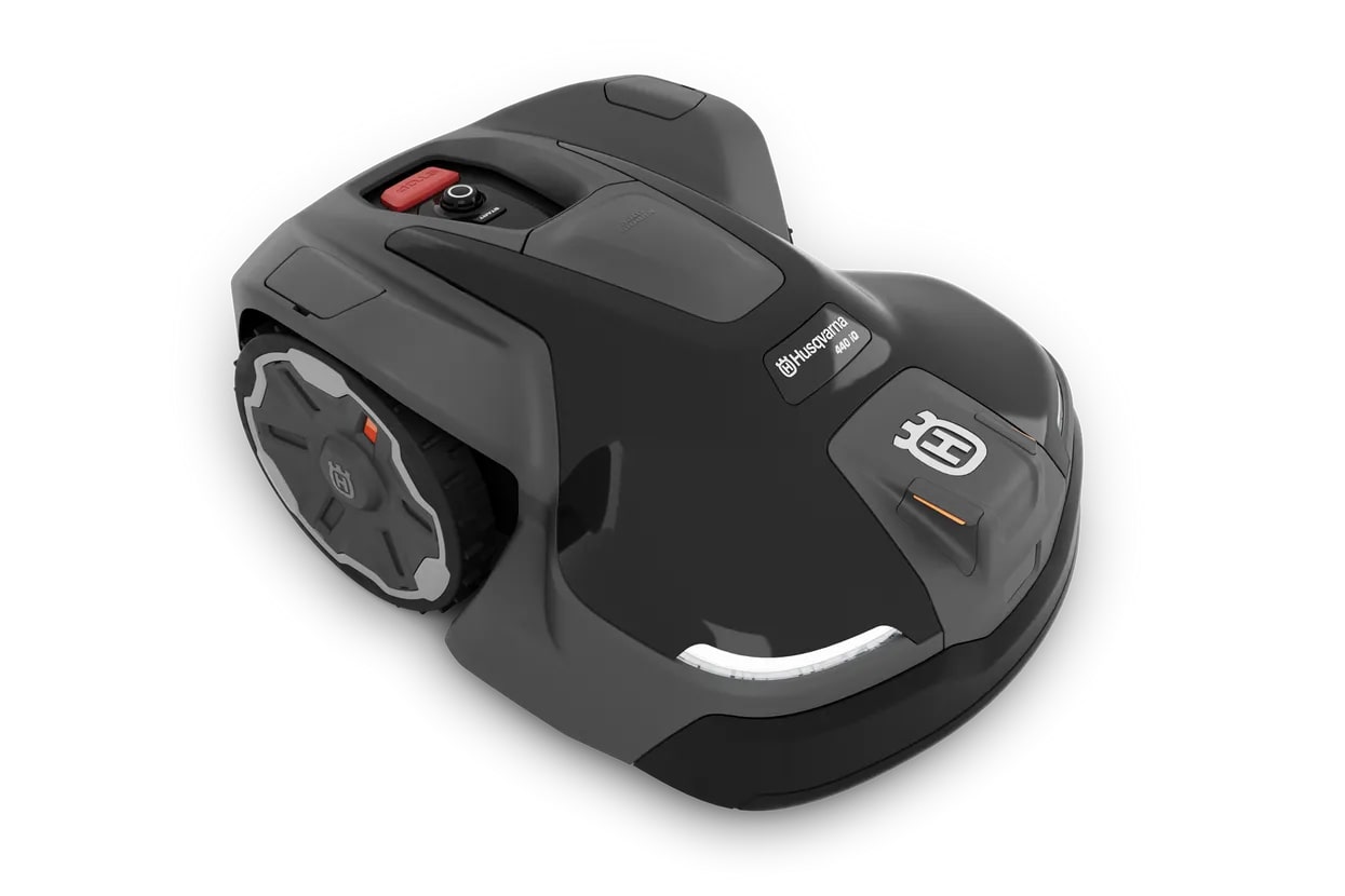 Husqvarna AUTOMOWER® 440 iQ Residential Robotic Lawn Mowers